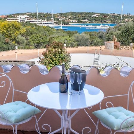 Porto-CervoCasa Con Piscina E Vista Yachts Apartment Порто Черво Екстериор снимка
